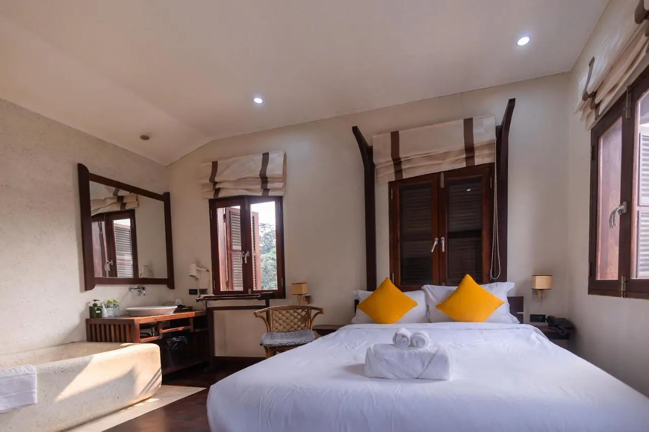 Inn Ancient Luangprabang Hotel