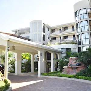 *** Hotel Constellation Haiti